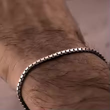Minimalist Silver Stainless Steel Box Chain Bracelet – Unisex Gift